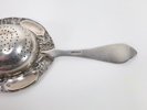 Opphøiet Rose tesil i sølv 830 / Raised Rose tea strainer in 830 silver