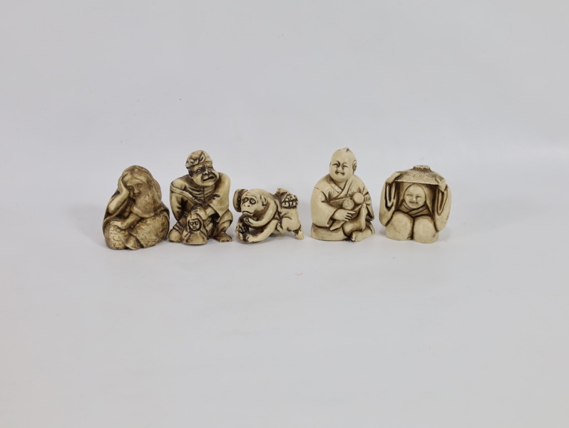 liten samling med små figurer