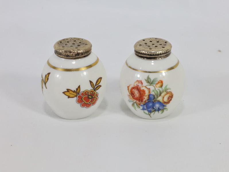 salt og pepper med sølv lokk 830